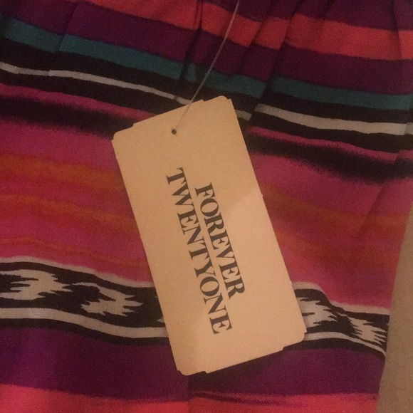 NWT Forever 21 Skirt - Picture 3 of 3